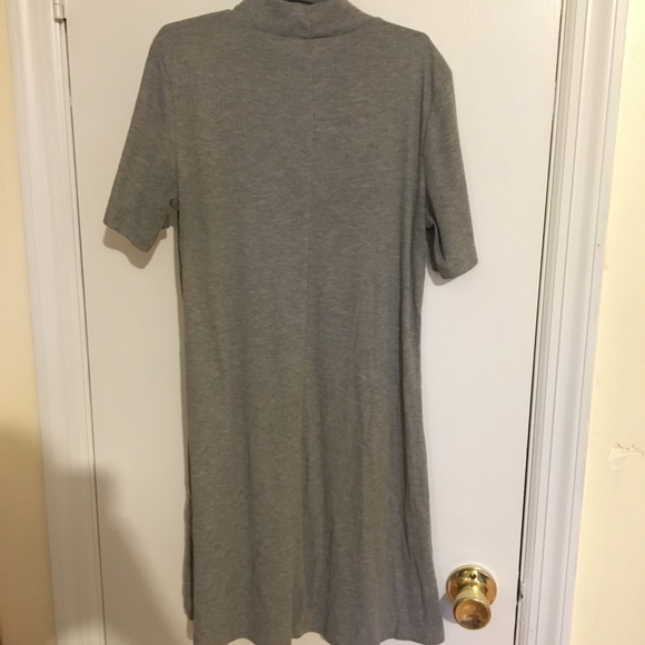 H&M | High Neckline “Stay Positive” Grey Dress. - Picture 5 of 5